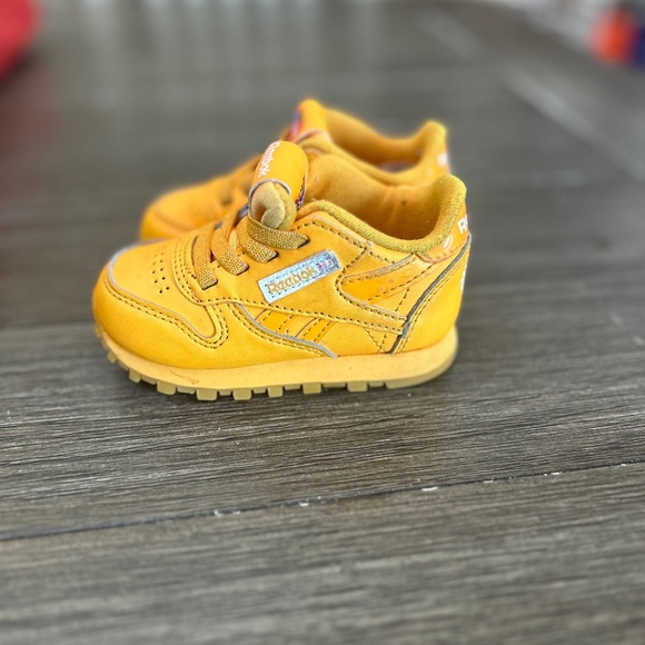 Vintage Toddler Rebok - Picture 1 of 6